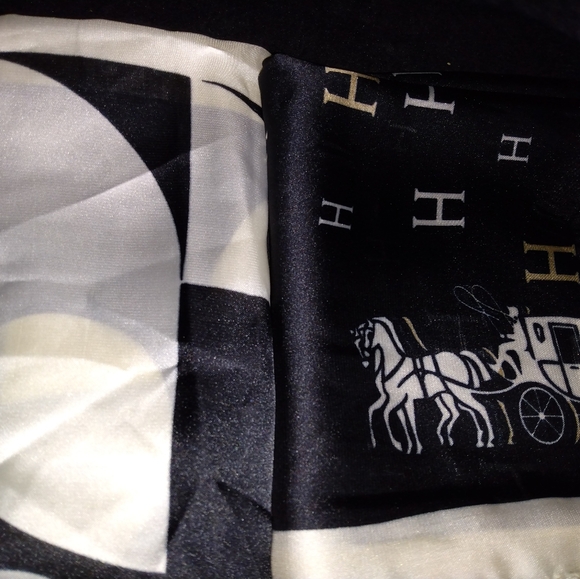 Scarves - Picture 3 of 3